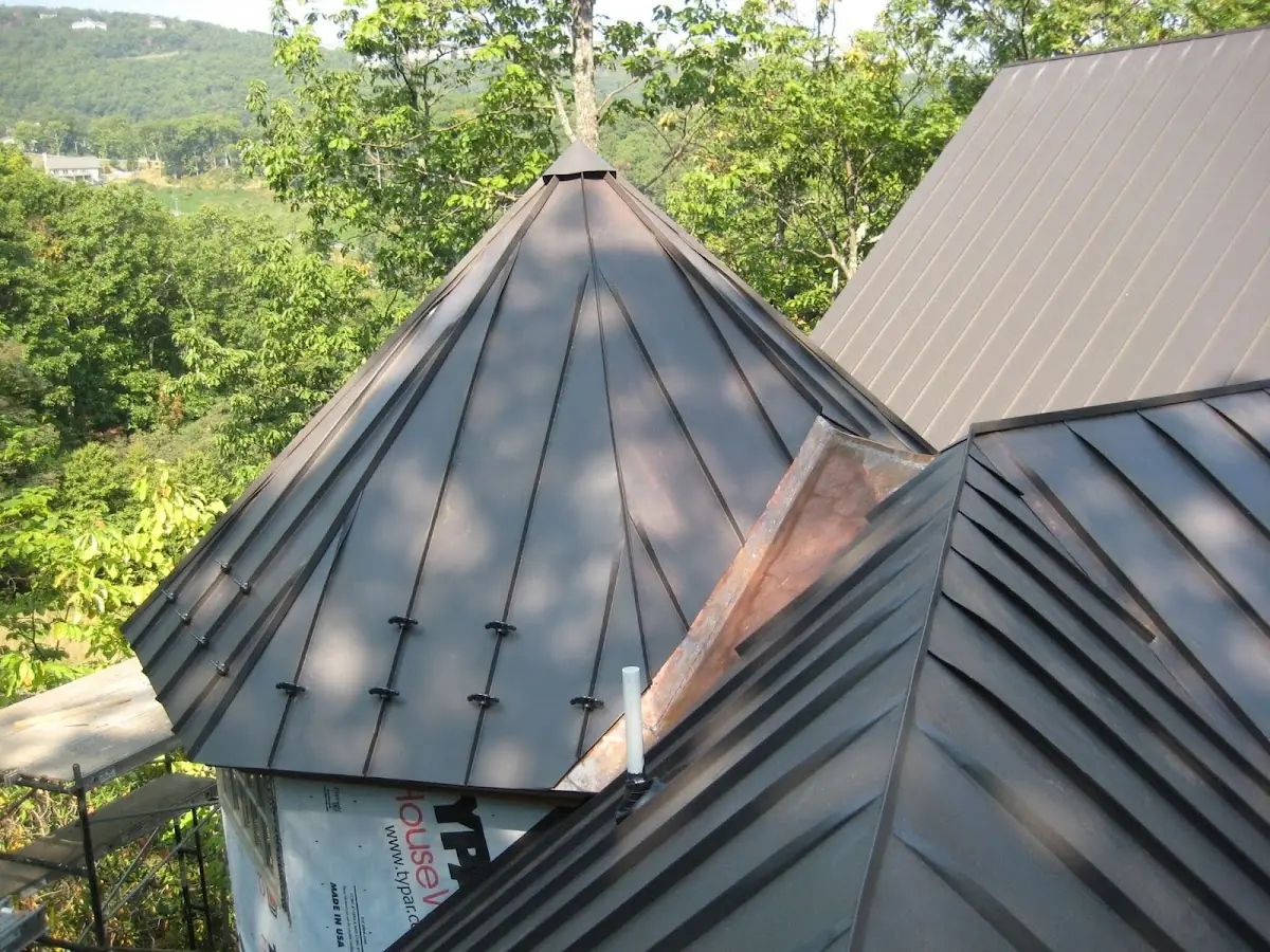 Professional Roof Tarp Installation by Craftsman Roofing in Peninsula